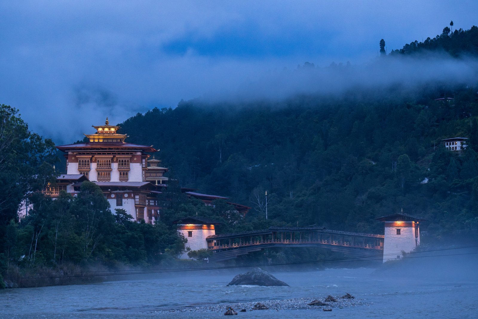 punakha dzong