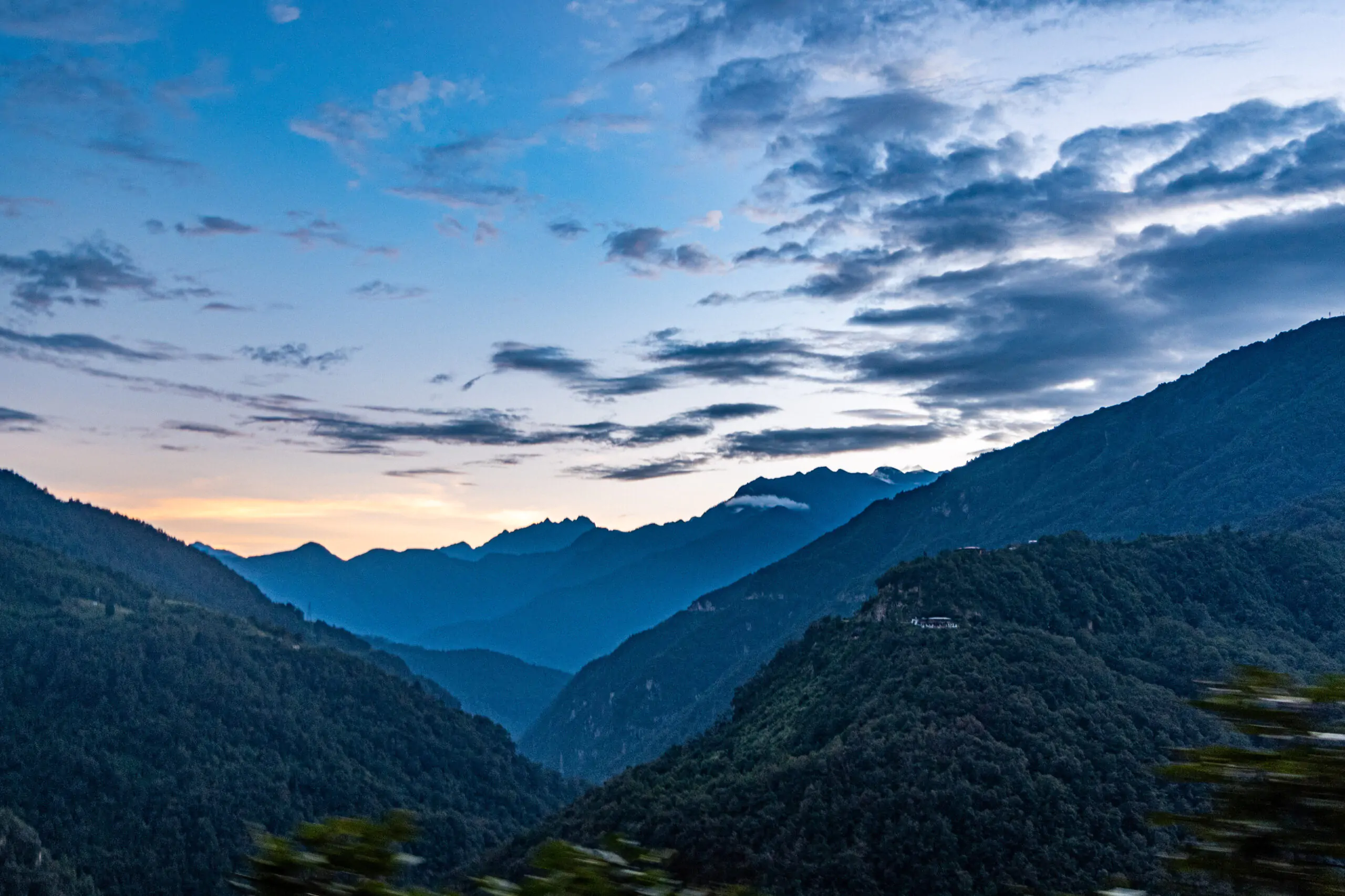 bhutan mountains